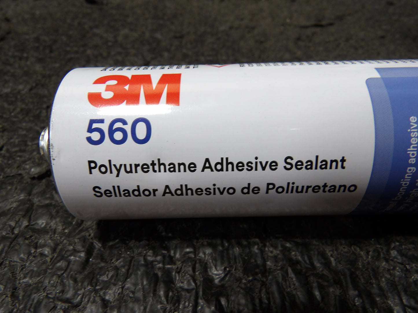3M 560 Polyurethane Adhesive Sealants: 10.5 oz Container Size, White (CR00894-K09)