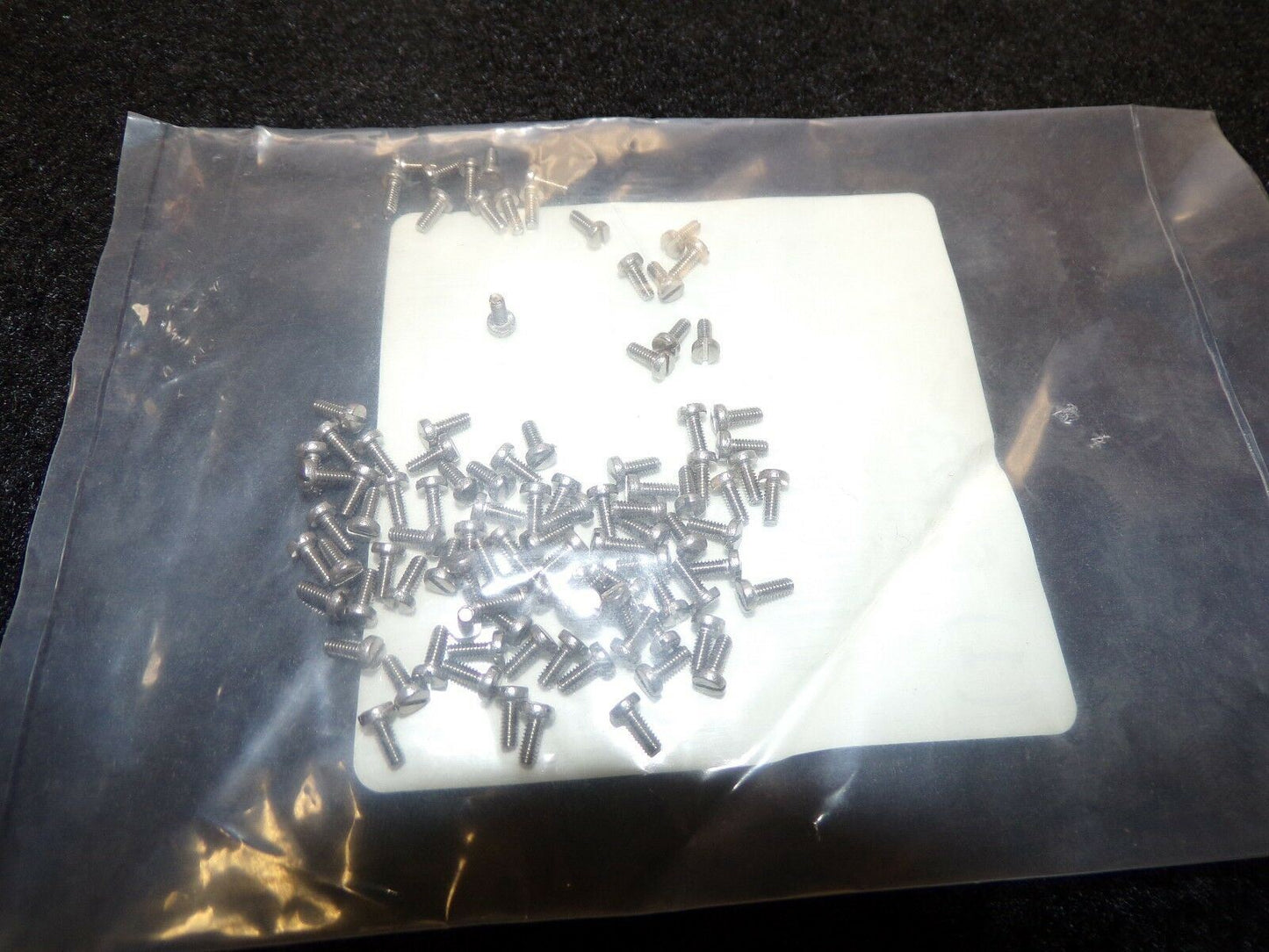 M2-0.40mm Machine Screw A4 Stainless Steel 5mm L 100 pk (183260171117-2F22 (A))