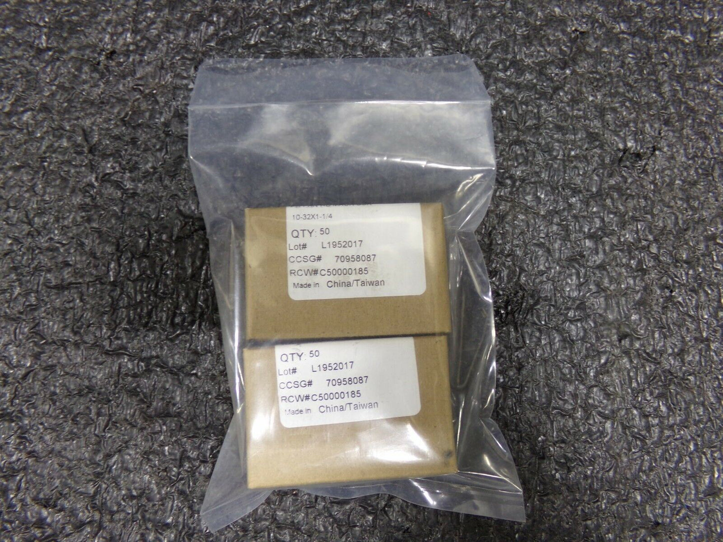 #10-32 x 1-1/4", MACHINE SCREW, PAN HEAD, PHILLIPS, ZINC PLATED, Lot of 100 (183536124965-WTA36)