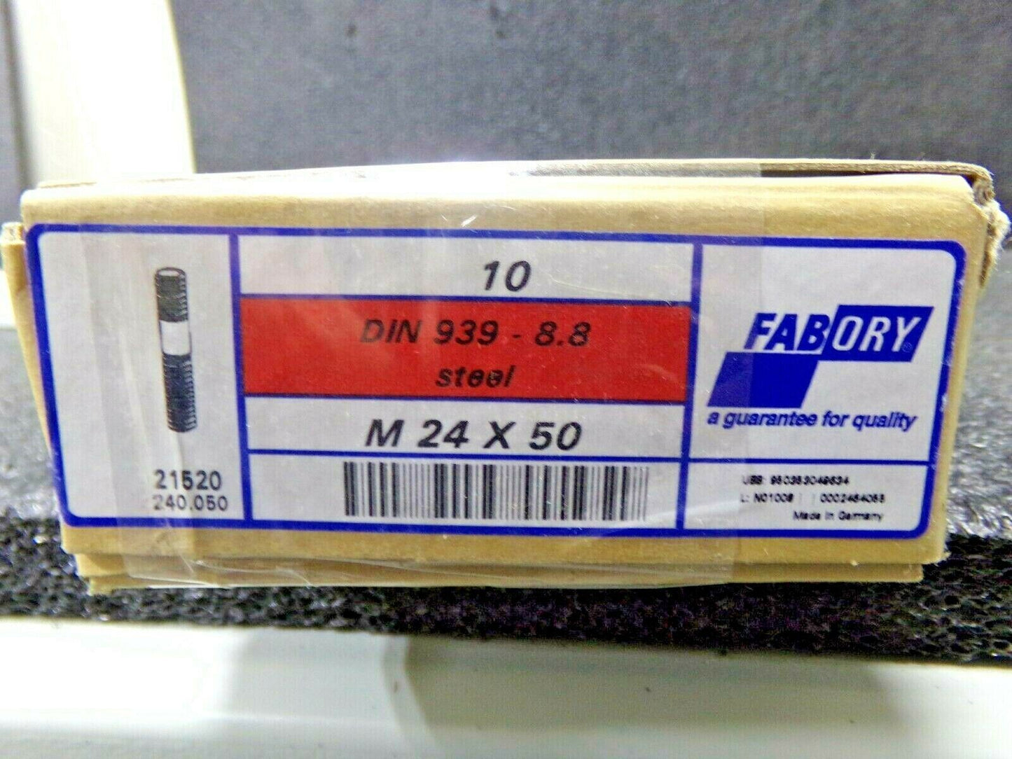 10 STUD METAL END ≈ 1,25D DIN 939 STEEL RIGHT PLAIN 8.8 M24X50 (183786715102-NBT13)