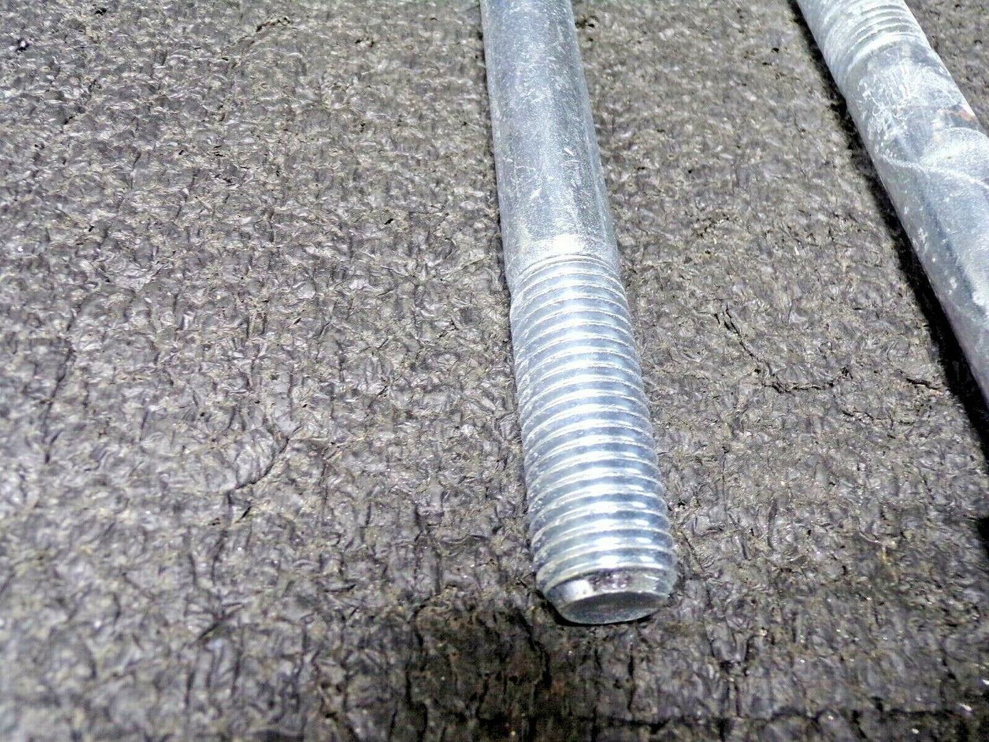 QTY: 2 BOWMALLOY HEX HEAD CAP SCREW 7/8-9 X 7 (183951907857-NBT14)