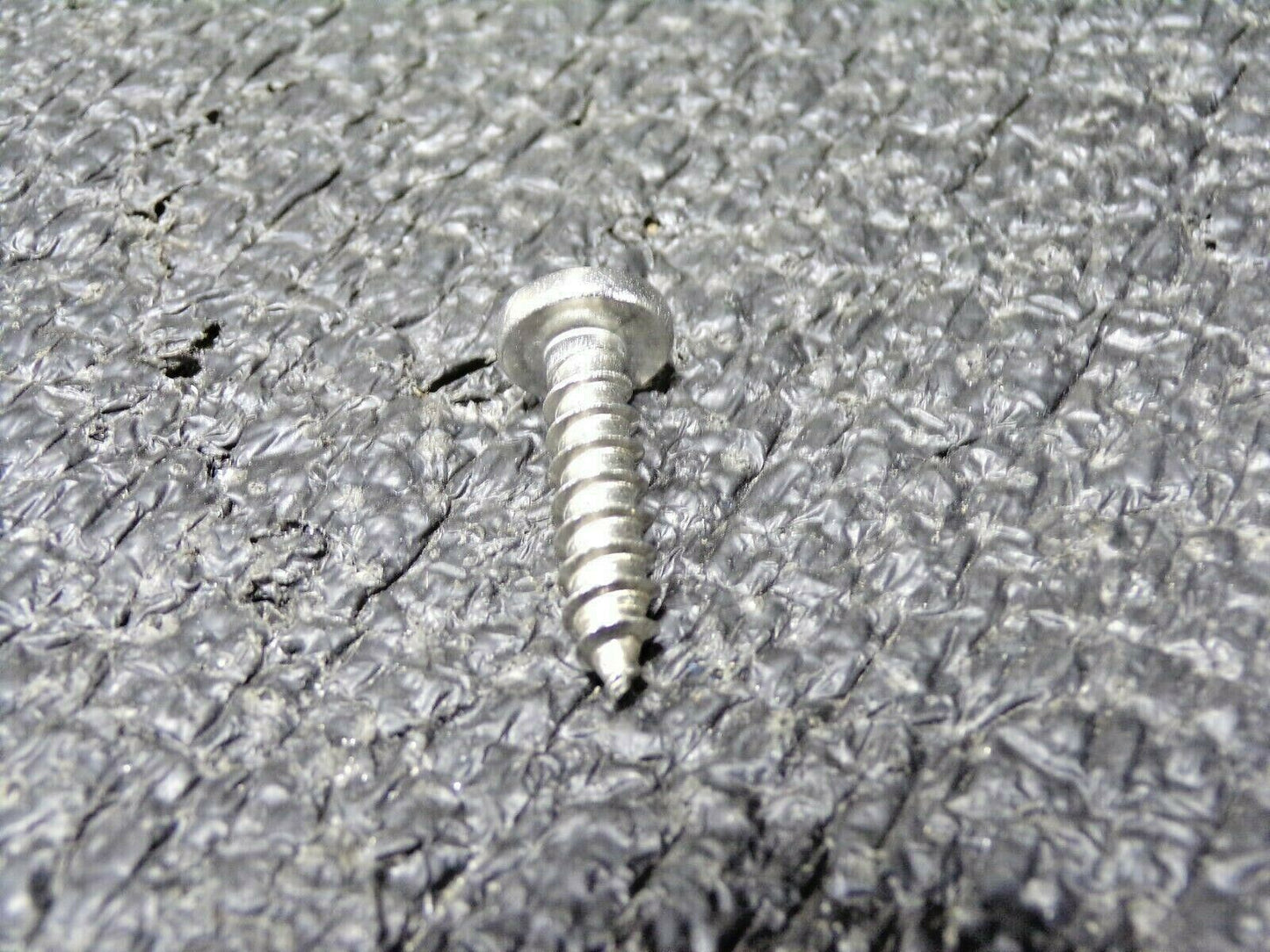 MACHINE SCREWS; 18-8(A2); PAN HEAD; TYPE A; PHILLIPS; 1/4-10 X 1", 100PK (183953810745-NBT23)