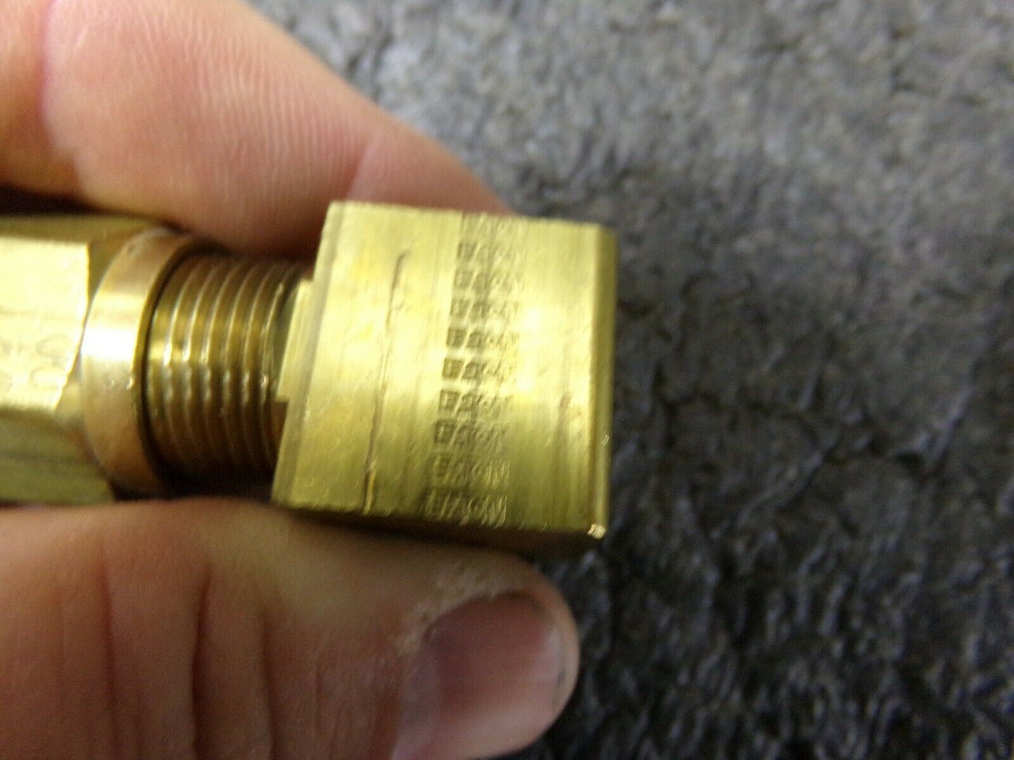 1469X8X8 Adapter - Male 90° Elbow, Air Brake Nylon (183962918359-NBT26)