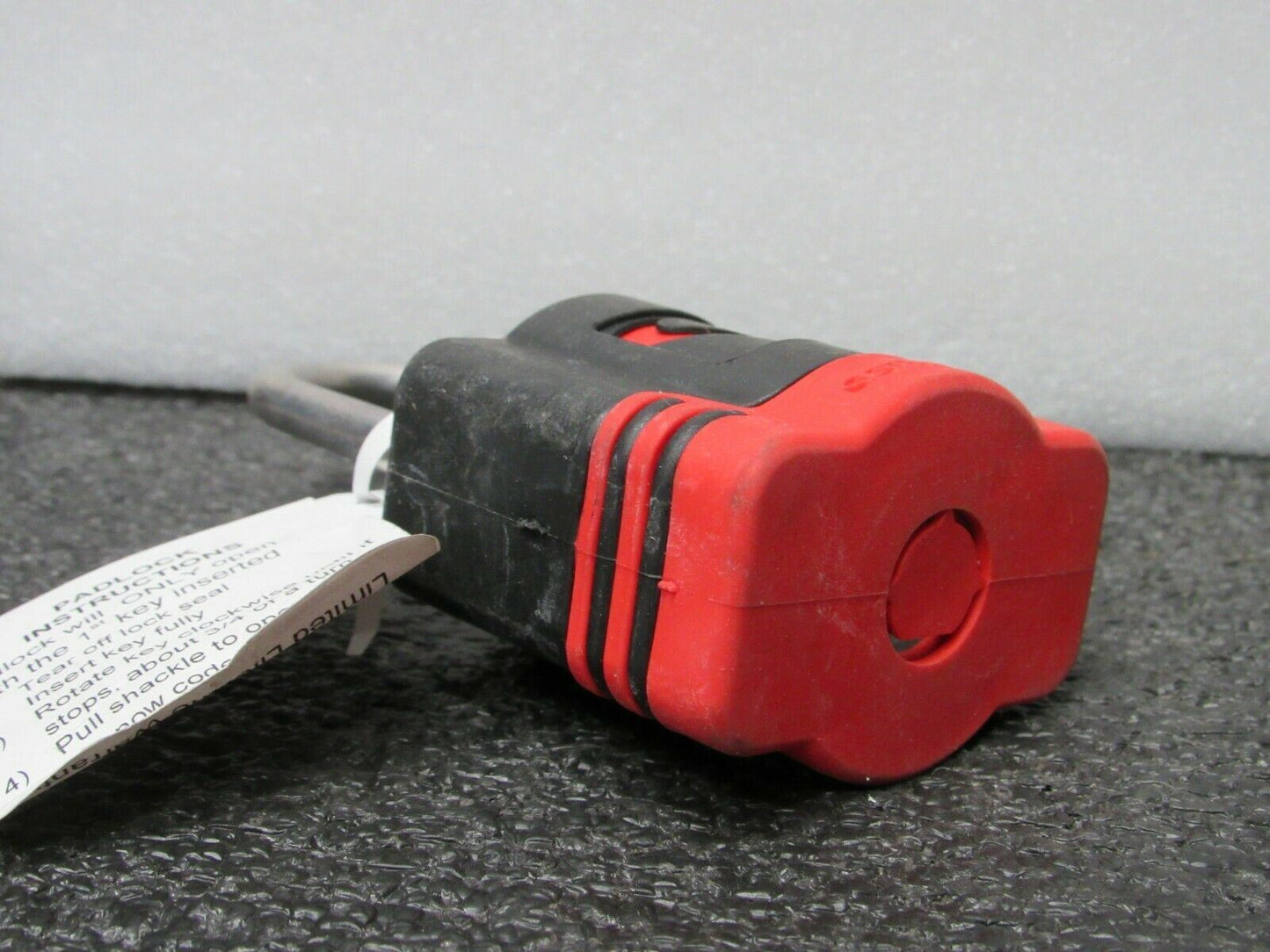 Strattec 7013126 Bolt Codeable Padlock, Uses GM (A) SSC LOGO series key (184317751233-BT08)