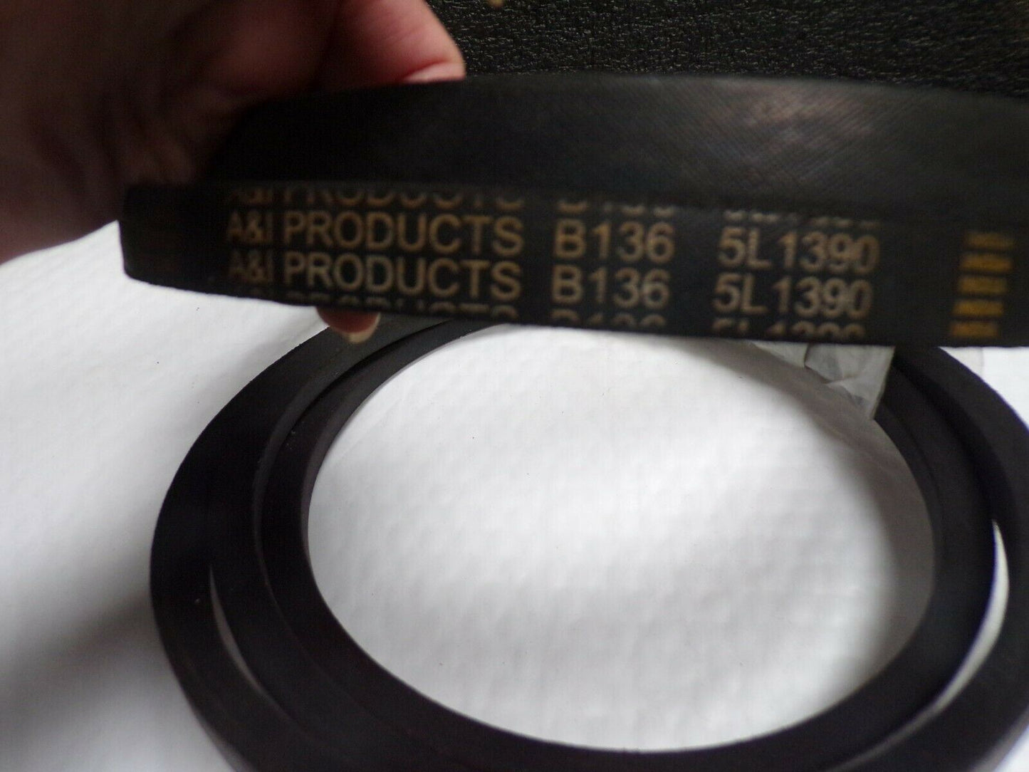 B136-5L1390, 5/8"X139", V Belt, (184466550264-BT26)