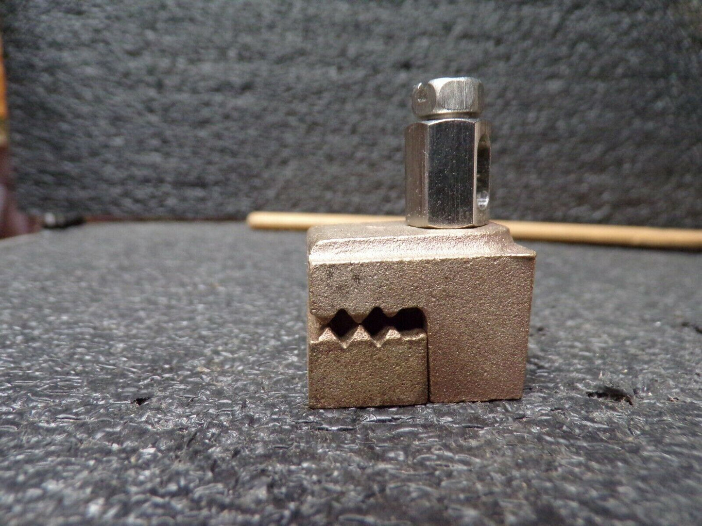 Brass Trailer I-Beam Clamp w/ Ground Wire Hole #6-14 AWG #Si-2145A mobile home (184490956346-BT49)