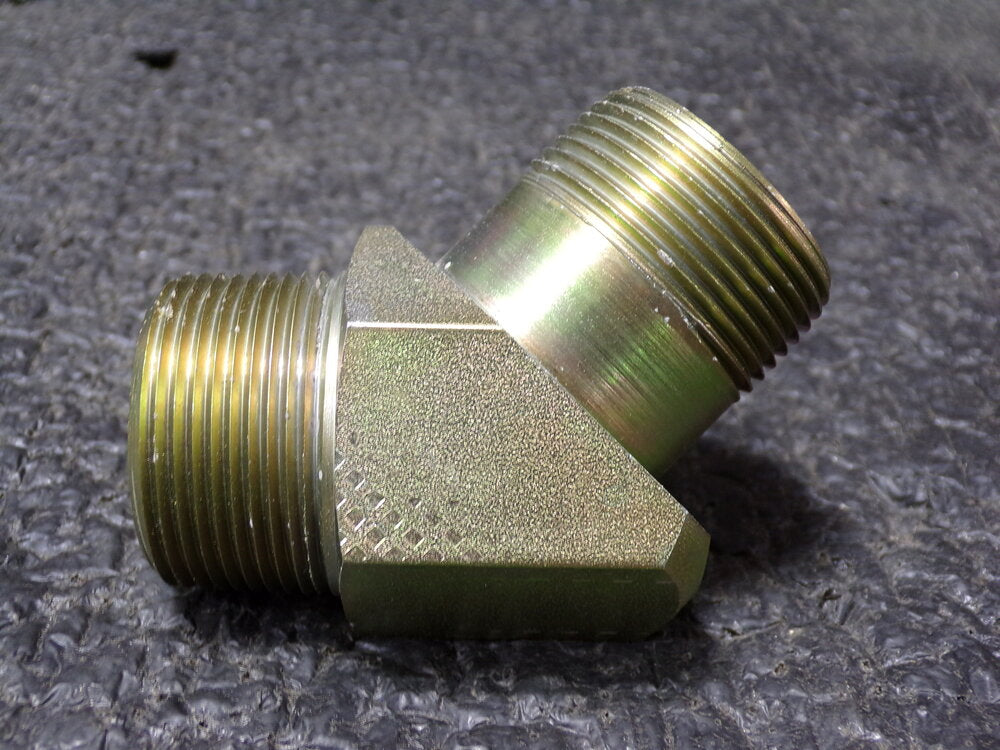 Eaton Aeroquip 2247-20-20S Steel Pipe Fitting, 45 Degree Elbow, 1-1/4" NPT Male (SQ5197500-WT30)