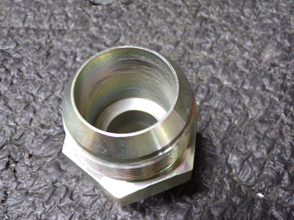 Eaton 2021-16-24S Male 37° JIC 1-1/2 JIC(m) x 1 NPT(m) End Size, 1-1/2" Tube O.D. (SQ9467418-WT30)