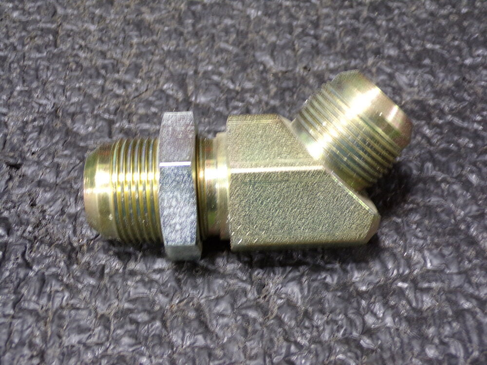 Eaton 2042-16-16S 45° Bulkhead Union Elbow JIC 1" 37° End Type 1" Tube O.D. (SQ1967687-WT30)