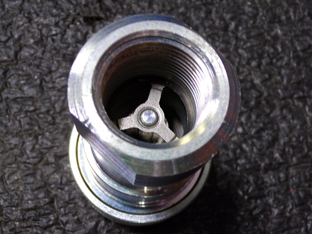 PARKER H8-62 Hydraulic Quick Connect Hose Coupling, Socket, 60 Series, Steel (SQ0803428-WT30)