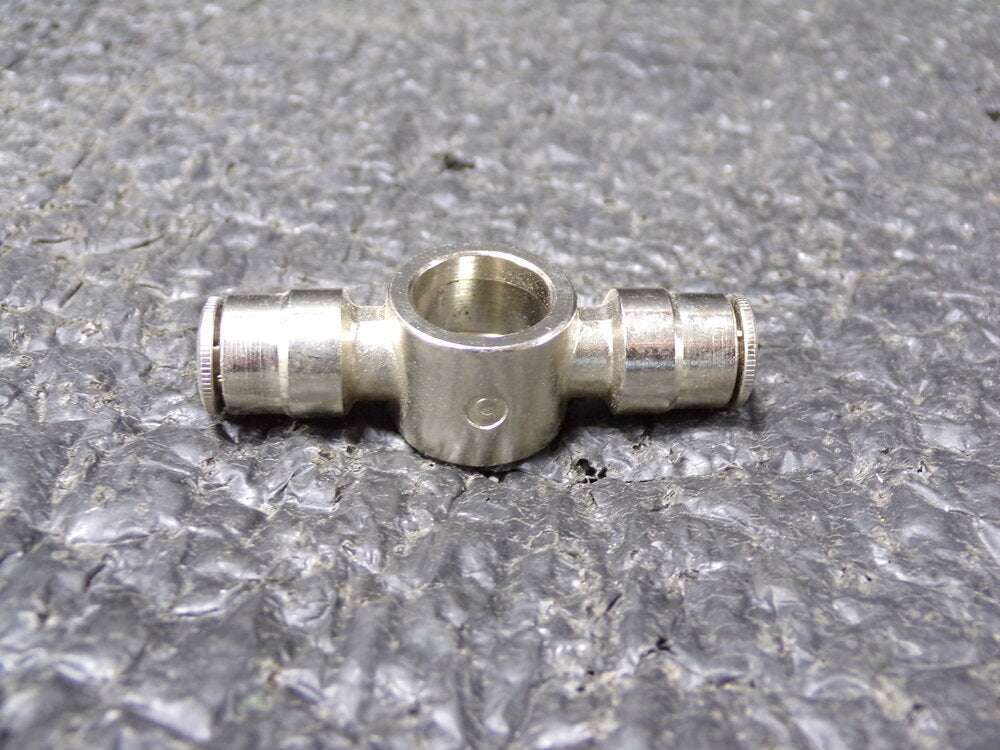 Nickel Plated Brass Tee Connector, 1/4" Tube Size x 1/2" Banjo (SQ3679185-WT32)