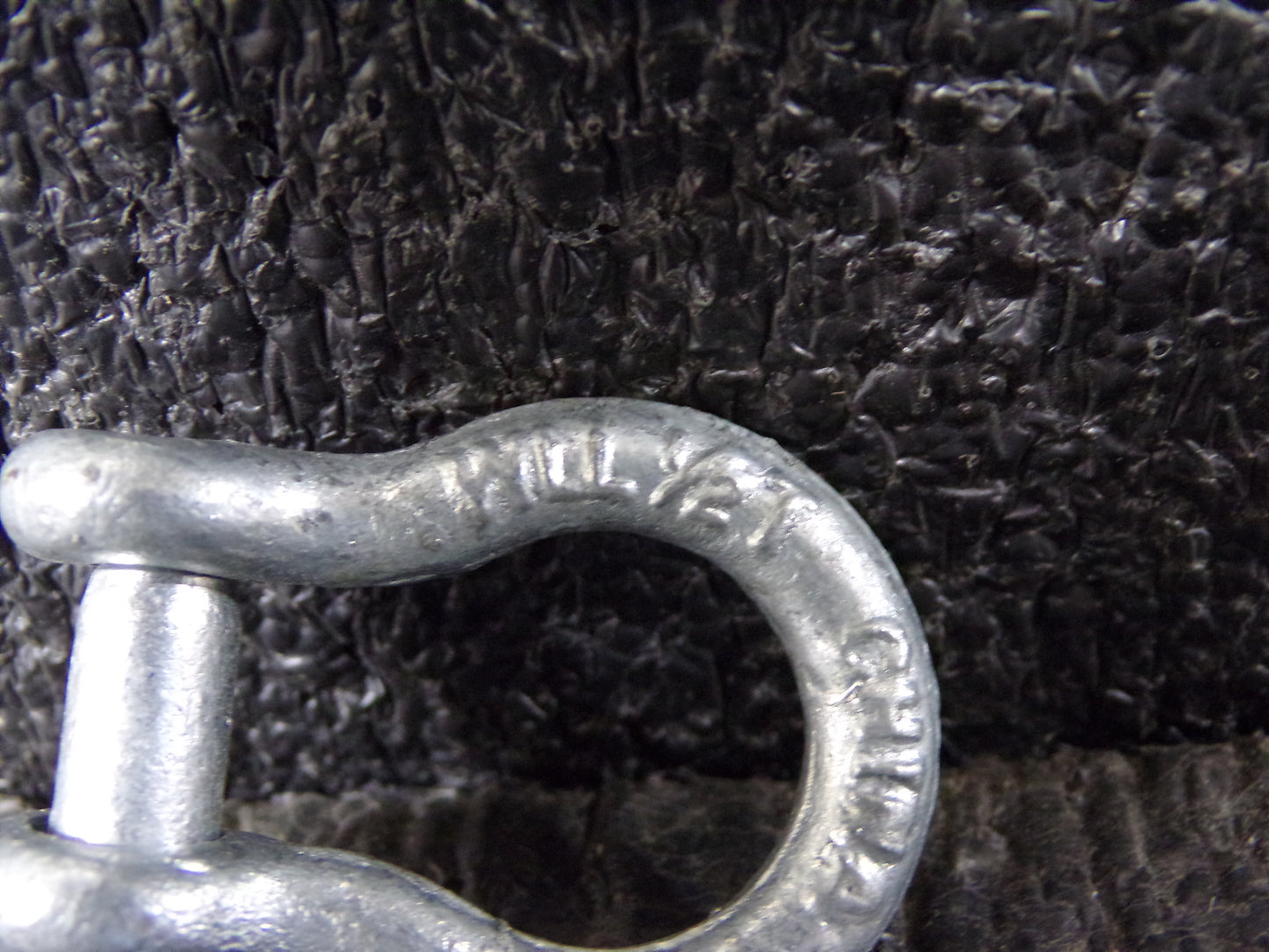 1/4" Anchor Shackle, 1/2 Ton, Screw Pin (CR00158-BT25)