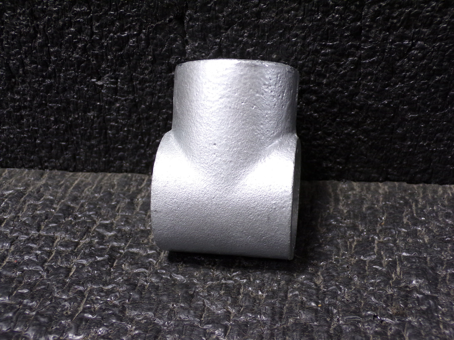 Structural Pipe Fitting, Fitting Type Single-Socket Tee, 4NXP5 (CR00213-BT27)