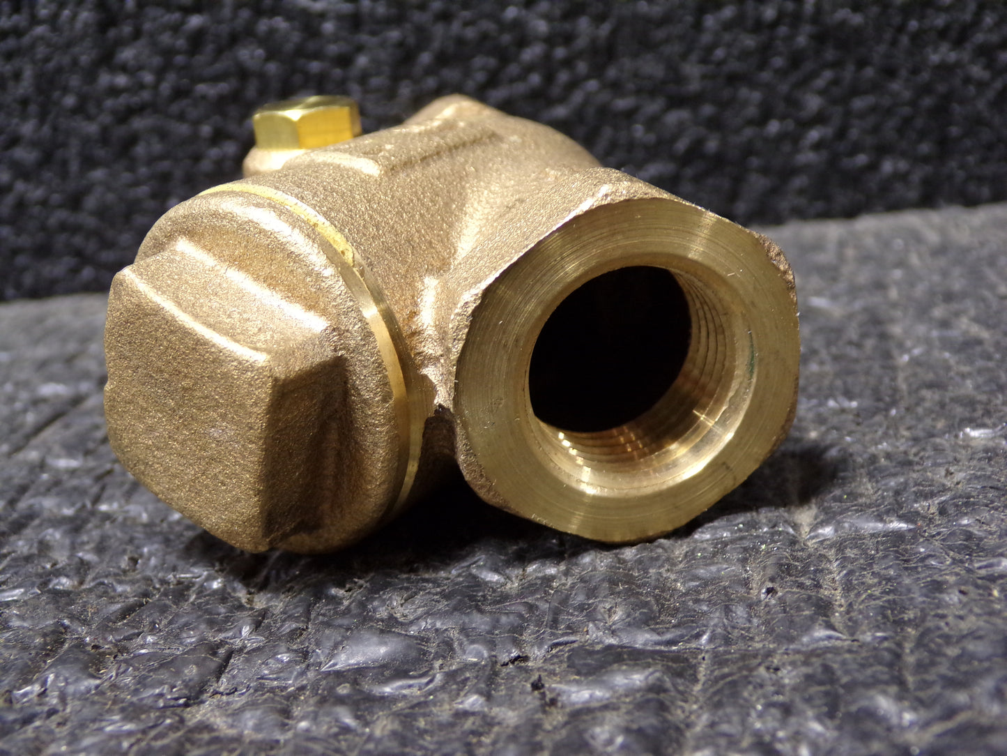 MILWAUKEE VALVE Check Valve, 1/2 in, Single, Y Swing, Bronze, FNPT x FNPT, 509Y 1/2" (CR00243-BT02)