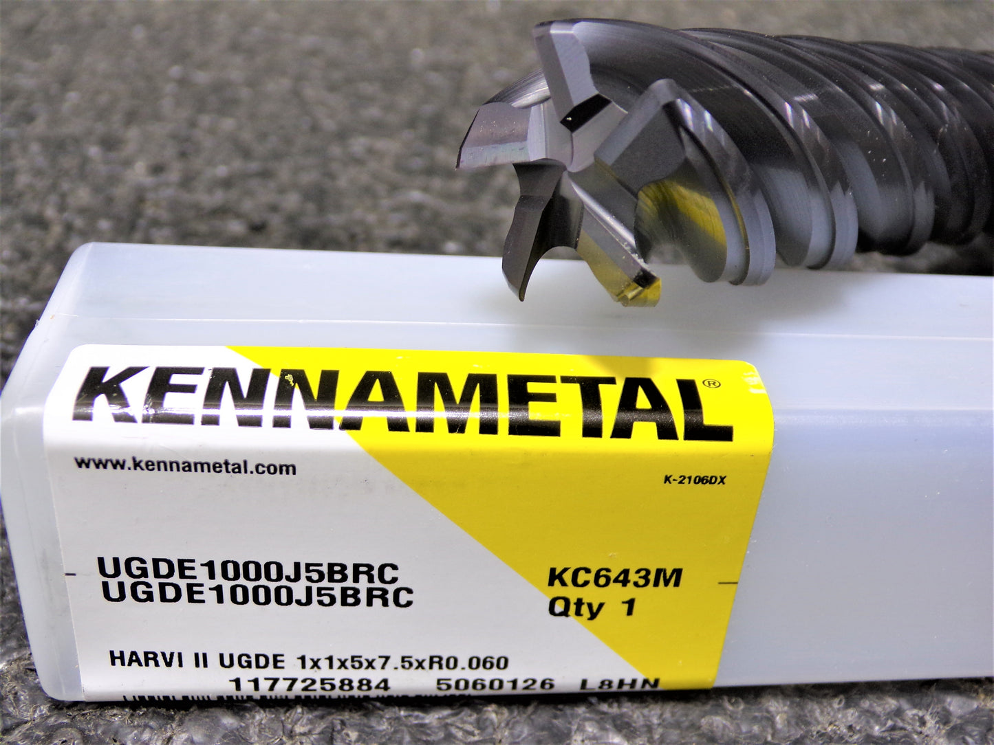 Kennametal 1" Diam 5 Flute Solid Carbide 0.06" Corner Radius End Mill AlTiN Finish, 7-1/2" OAL, 5" LOC, 1" Shank Diam, 43° Helix, RH Cut, RH Flute (CR00432-BT27)