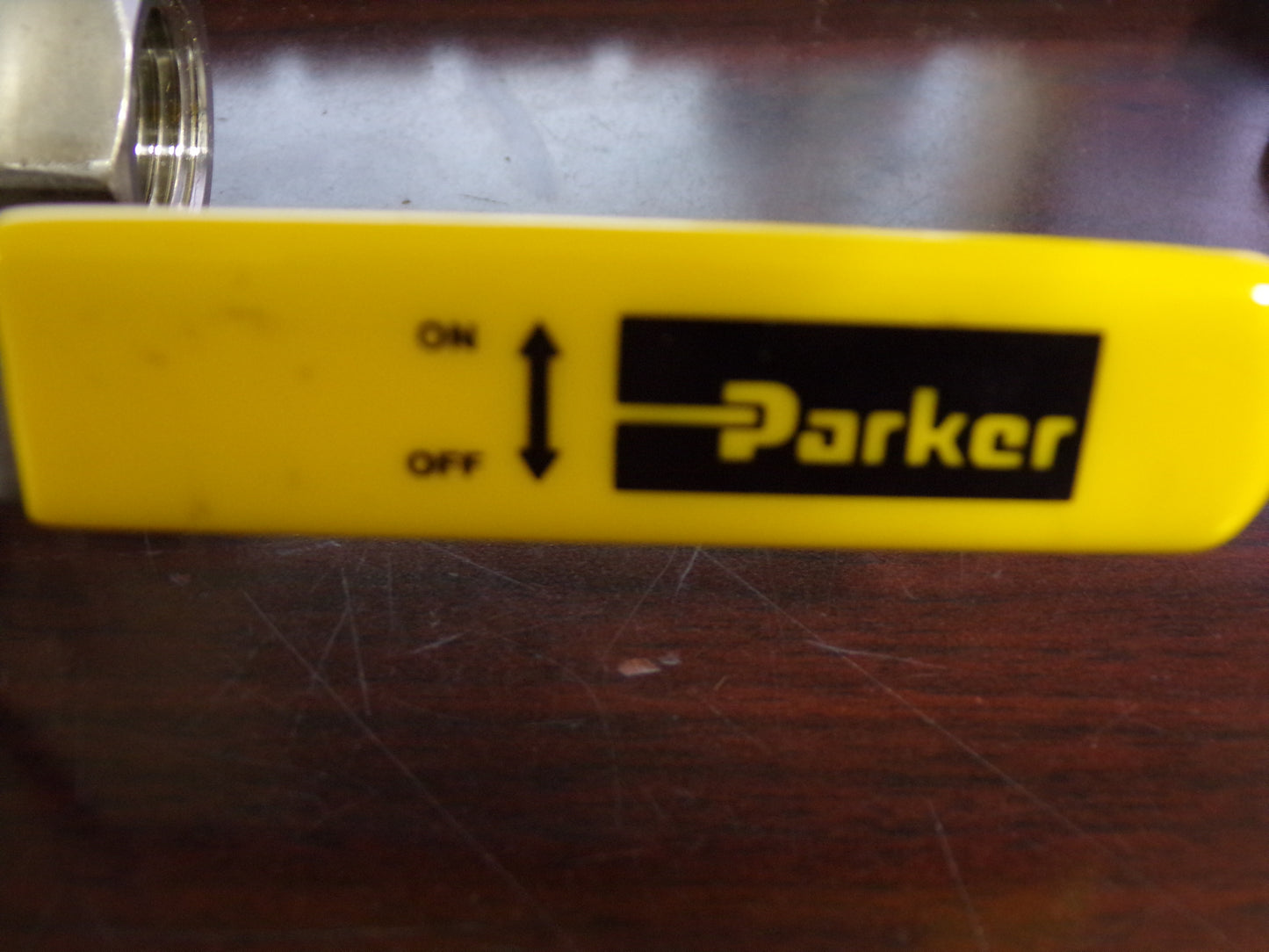 Parker Ball Valve, CF8M Stainless Steel, Inline, 2-Piece, Pipe Size 1/2 in, FNPT x FNPT (CR00520-WTA14)