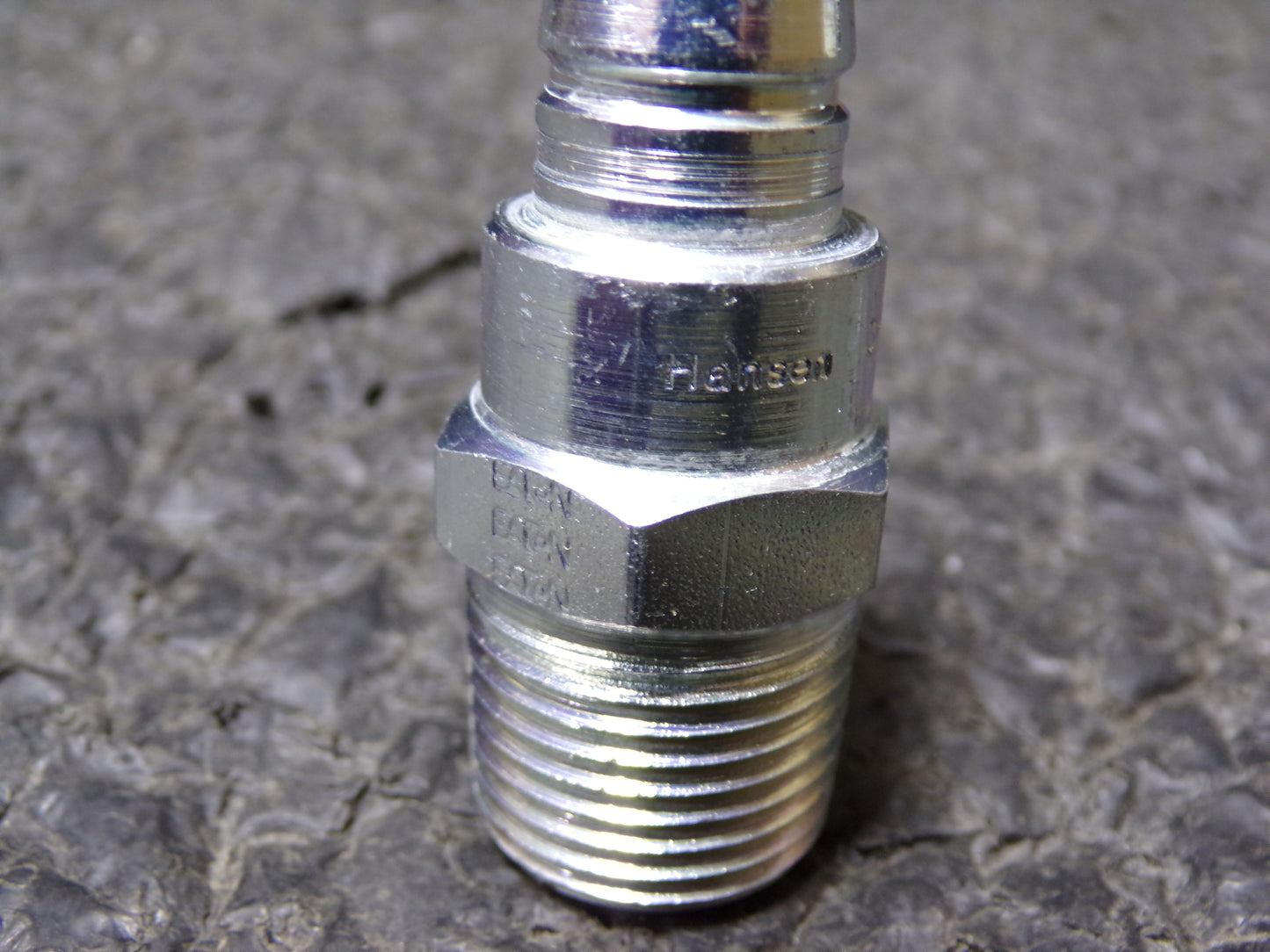 EATON HANSEN Hydraulic Quick Connect Hose Coupling, Plug, 3RL Series, Steel (CR00635-WTA15)