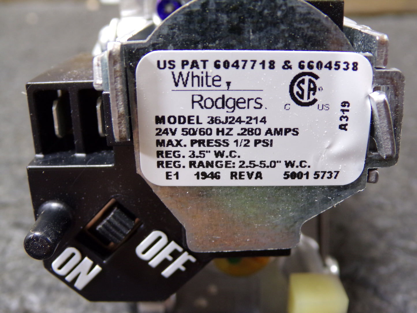 WHITE-RODGERS 36J24-214 Gas Valve, Nat. Gas to LP Conversion, 140,000 BtuH Capacity, Hot Surface Ignition Type, 24 V Coil Volts (CR00682-WTA18)