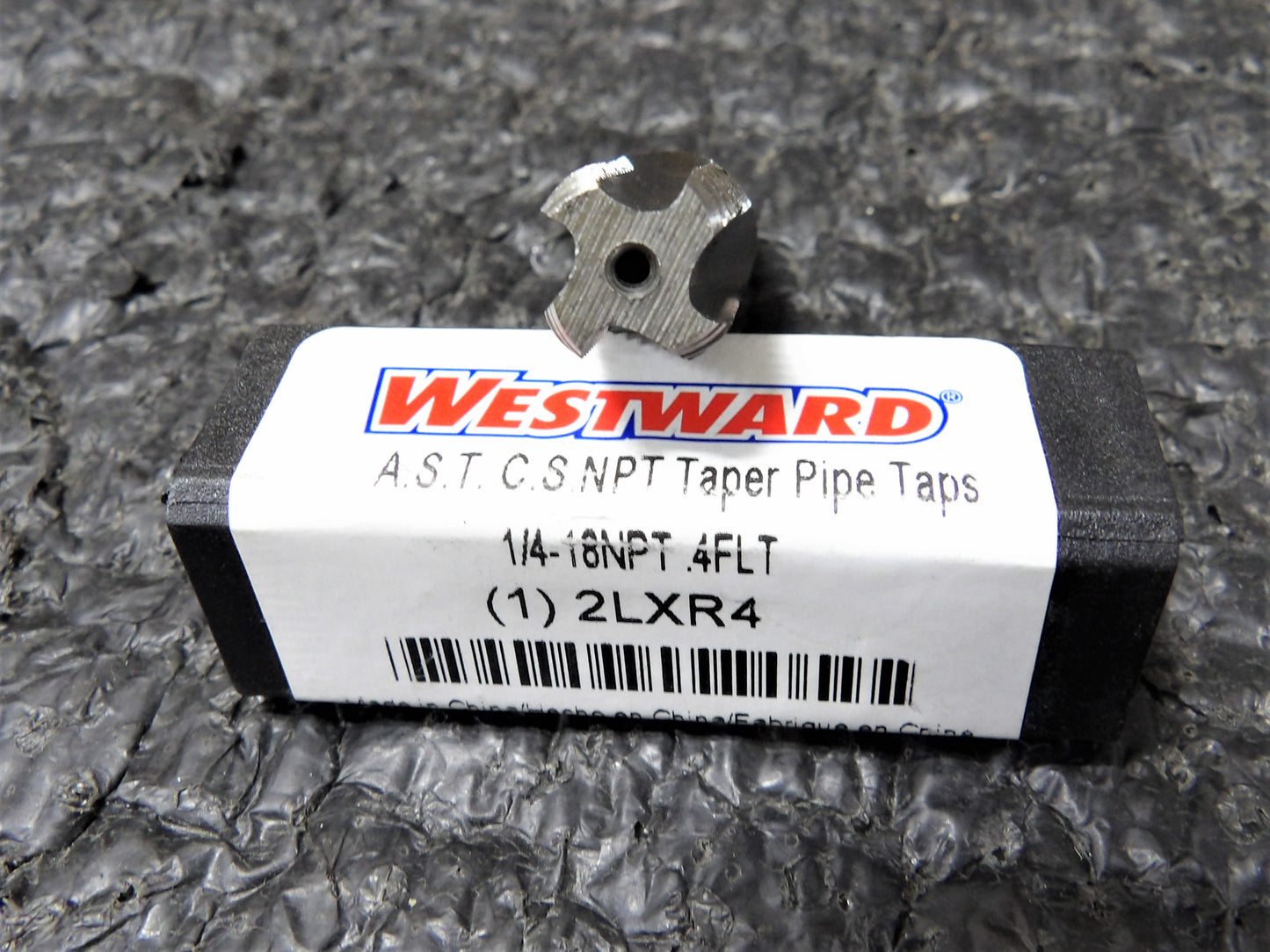 WESTWARD Pipe and Conduit Thread Tap: 1/4"-18 Thread Size, 1 1/16 in Thread Lg, 2 7/16 in Overall Lg (CR00847-WTA26)