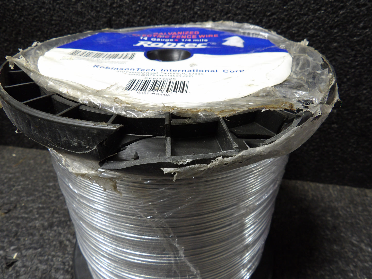 Robtec Galvanized Electric Fence Wire: 14 Gauge, 1,320 ft Lg, 1/4 Mile (CR00867-WTA27)