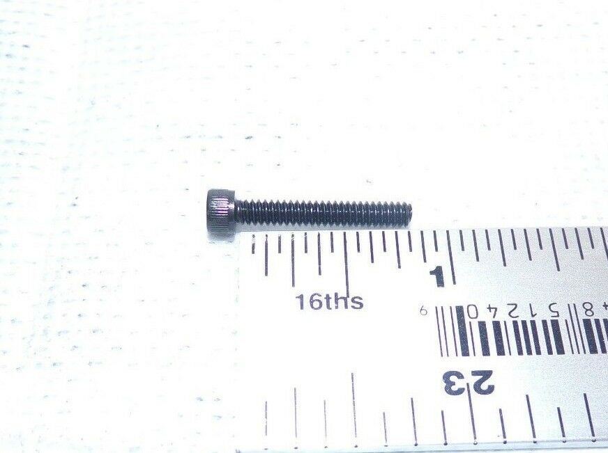 #6-32 X 7/8" Socket Head Cap Screws Black Oxide QTY-100 (183287317440-2F22 (E))
