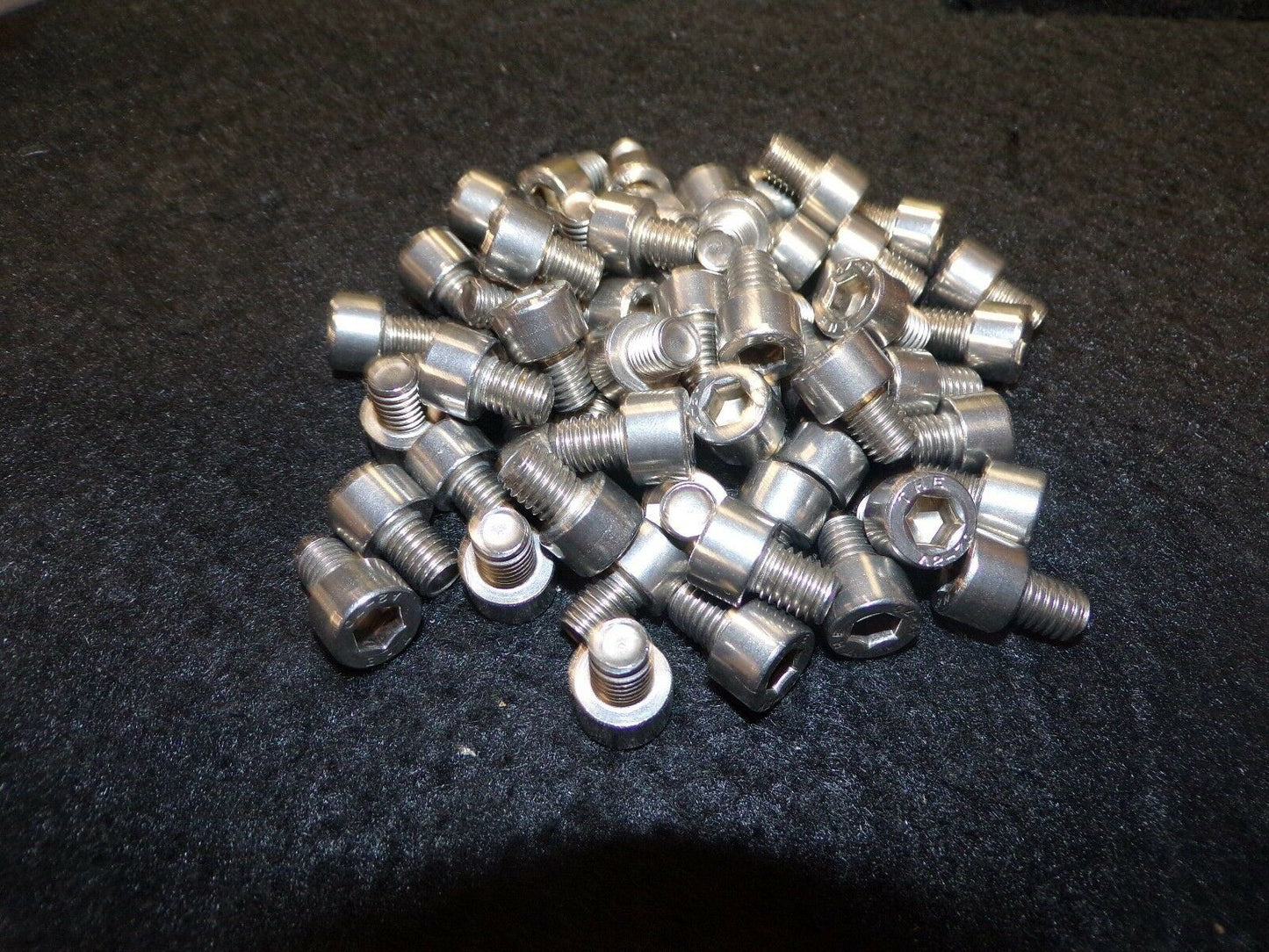 Socket Head Cap Screw M8-1.25 x 10mm A2 Stainless Steel PK-55 6DB86 (183291542131-2F24 (D))