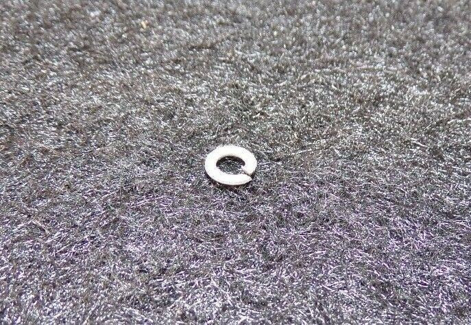 Split Lock Washer Bolt Size M2.5 6FB73 QTY-100 MADE IN USA (183320423906-2F23 (E))