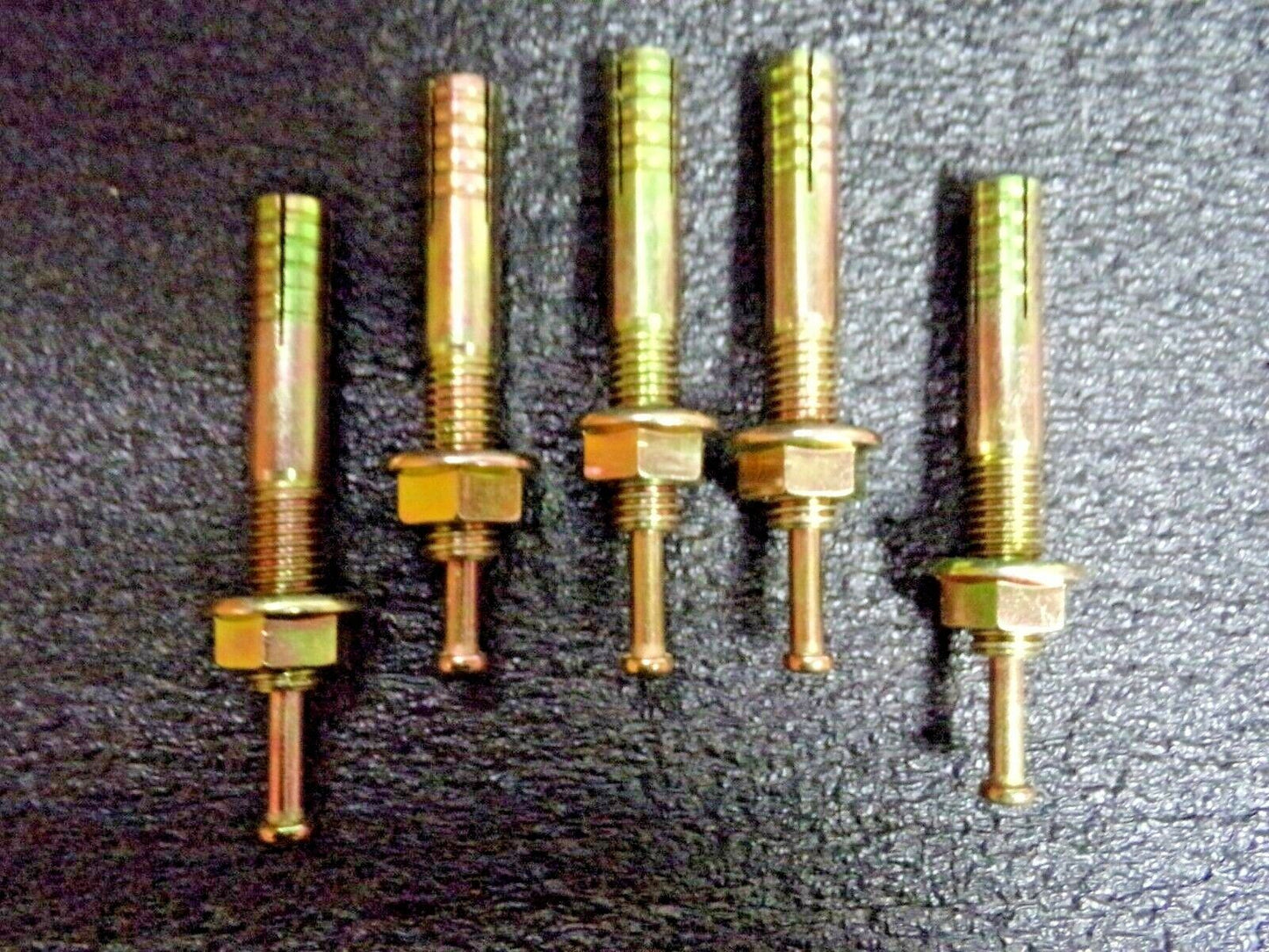 FABORY Hex Nut-Head Hammer Drive Pin Anchor, 4"L x 5/8" Dia., 5PK (183661893994-BT33)