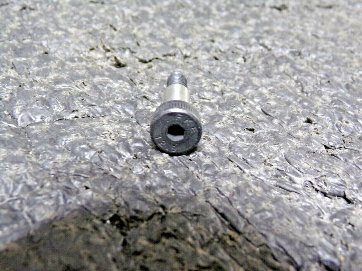 12.9 Alloy Steel, Shoulder Screw, M5 x 0.80mm, 12mm Shoulder L., 5 Pk 6EU13 (183705423157-WTA30)