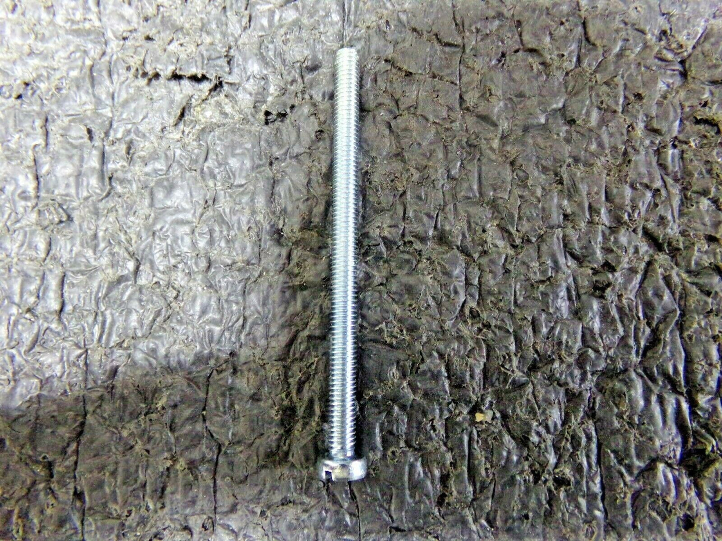 200 SLOTTED CHEESE HEAD SCREW DIN 84 STEEL ZINC PLATED 4.8 M4 X 60 (183780861243-NBT07)