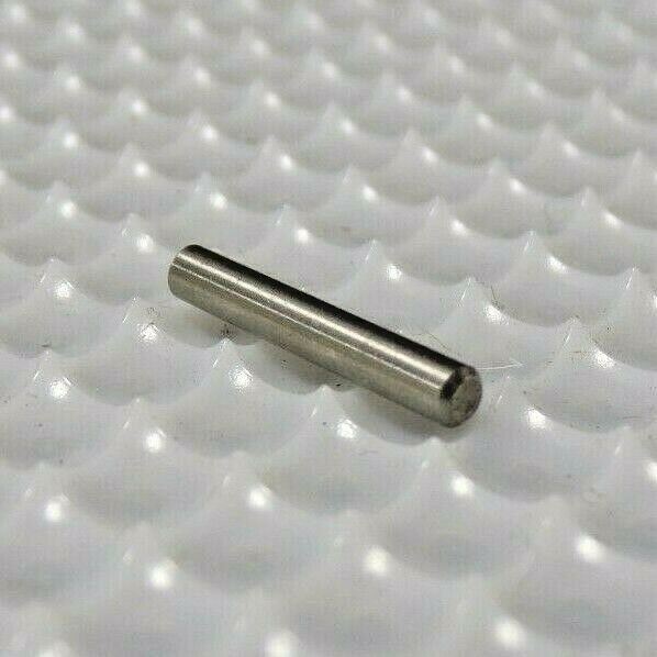 Dowel Pin Unhardened 3/32" x 5/8" 300 Series Stainless Steel Plain, QTY: 946 (183787942857-NBT17)