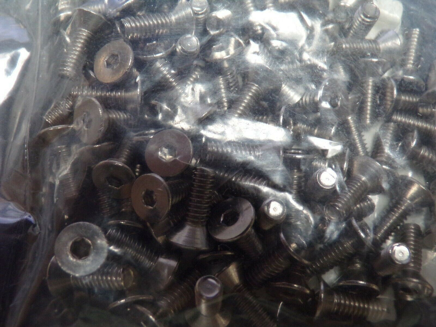#8-32 x 1/2" Stainless Steel Flat Head Socket Caps Screws (100)pk (183947102032-NBT28)