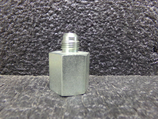 Aeroquip 2022-8-6S Adapters - Adapter, SAE 37 straight (183959899893-NBT21)