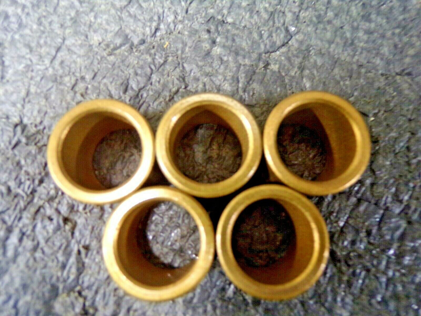 5 DAYTON Bronze SAE 841 Metric Bearing w/ 22mm Inside Dia. & 29mm Outside (184036518354-NBT57)