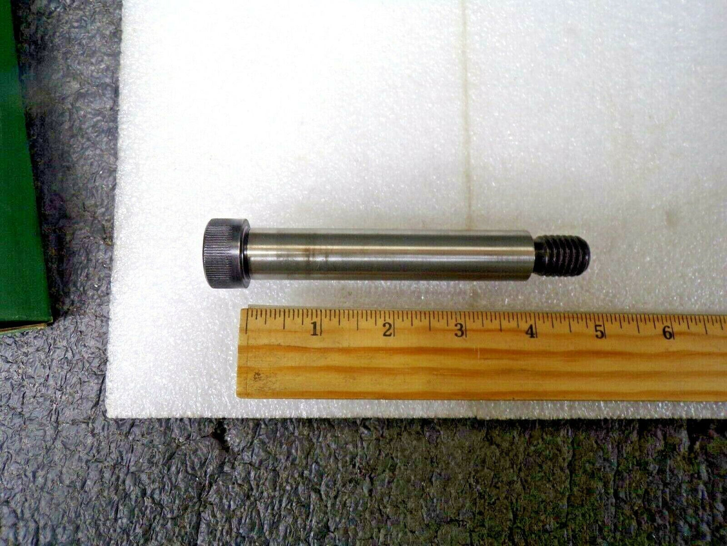 1 Standard Shoulder Screw, Alloy Steel, 3/4" Shoulder Dia., 4" Shoulder L., (184037491539-NBT23)