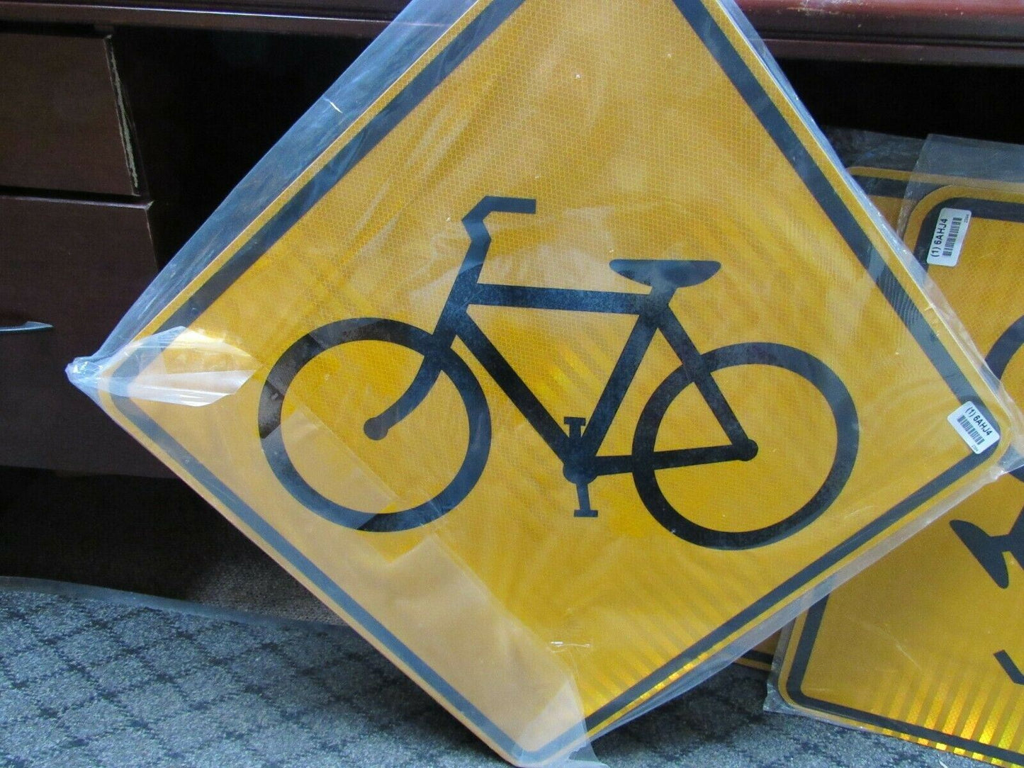 ZING 2394, Traffic Sign, Bike Crossing Pictogram , 24 x 24In, BK/YEL, 6AHJ4 (184174965854-NB7)