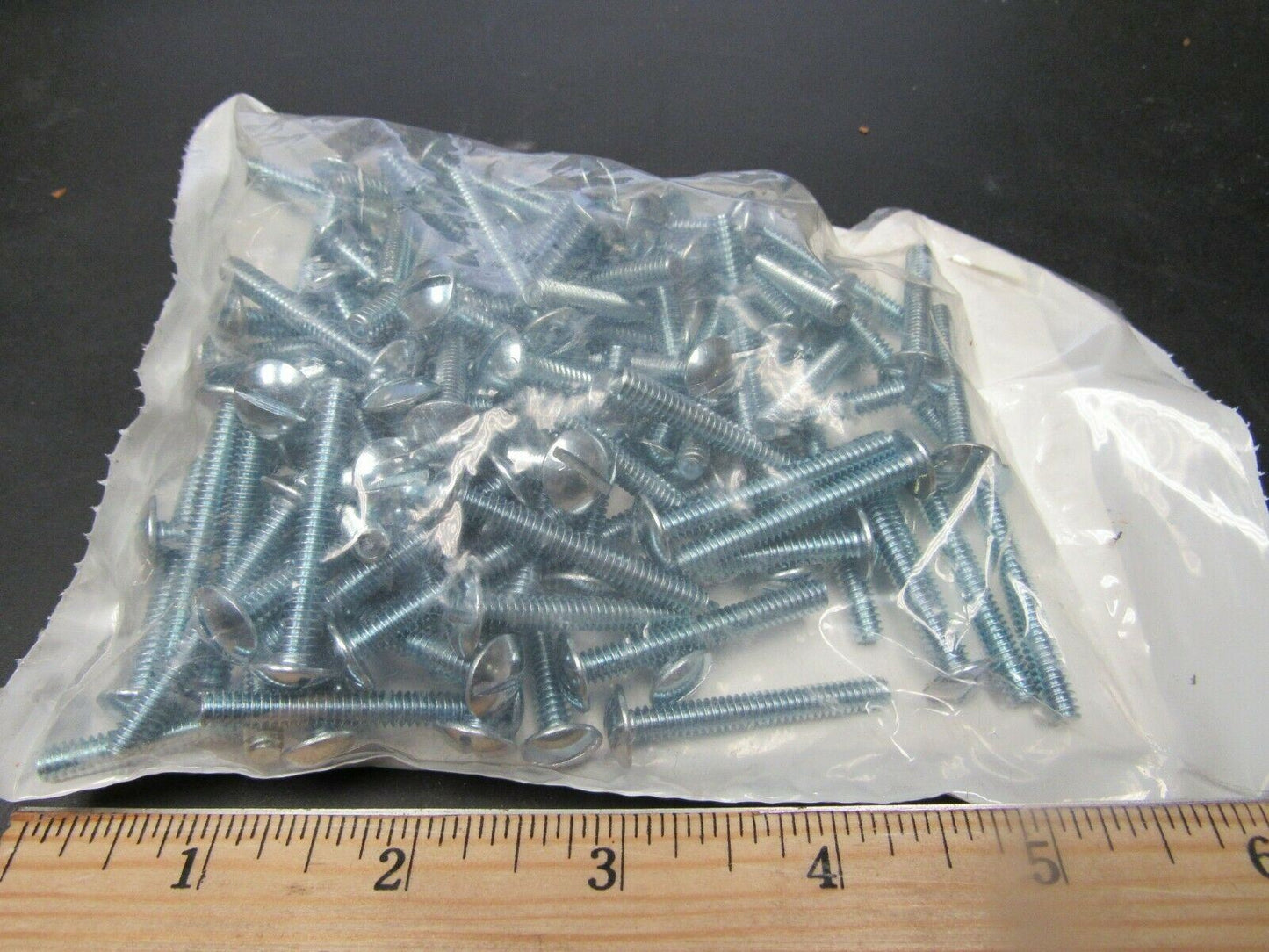 (100) Fabory #10-24 Machine Screw Truss Slotted Carbon Steel ZP, 1-1/2" (184237186900-BT38)