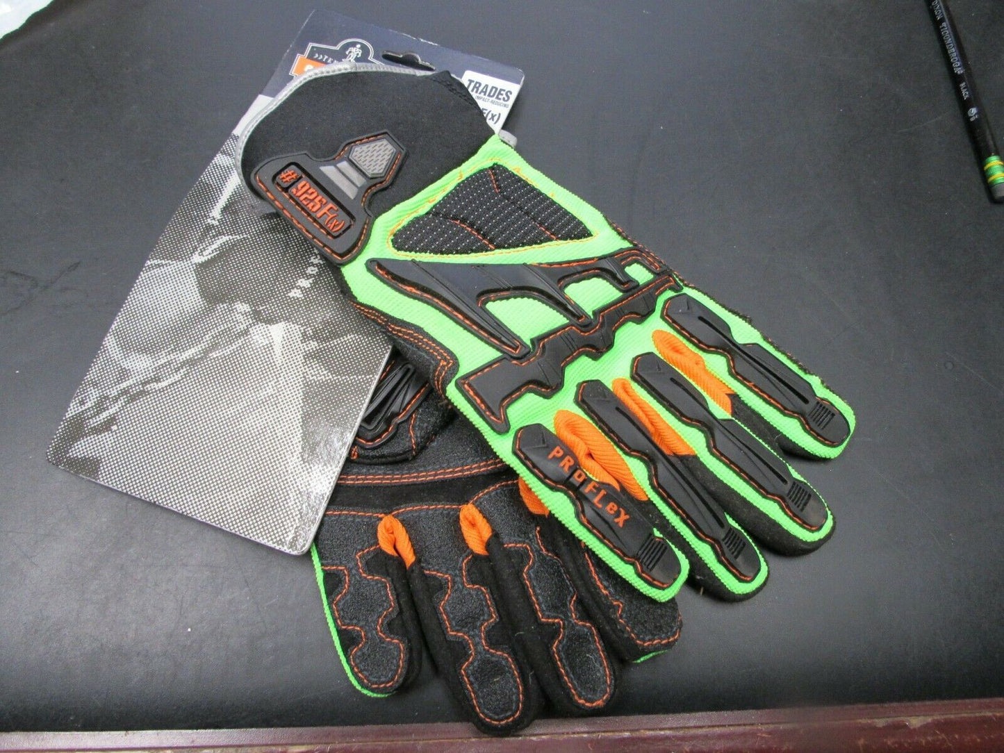 ERGODYNE Proflex 925F(x)  Anti-Vibration Gloves, S, Lime/Blk/Orange (184253692709-WTA08)
