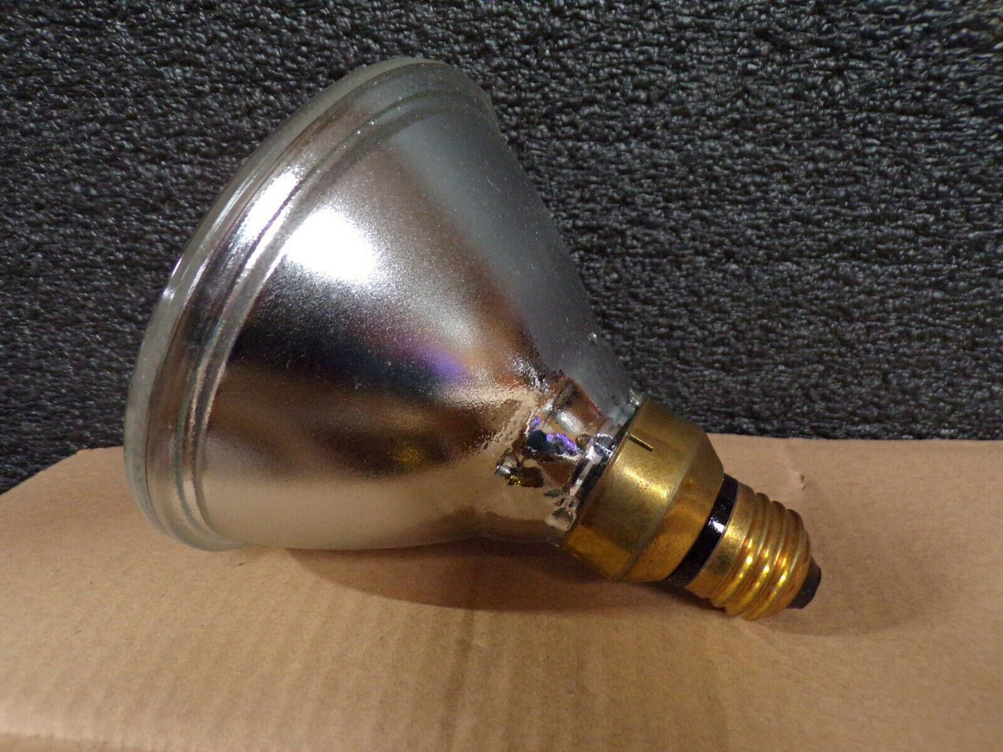 (6) Halogen Lamp, PAR38, Medium Screw (E26), Lumens 1040/780, Watts 75/66, (184505898628-BT58)