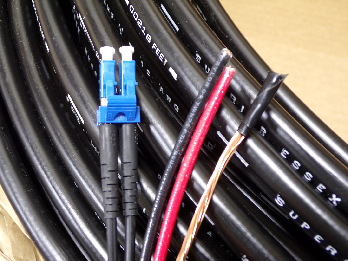 Superior Essex Hybrid Cable, 2 Fiber, 2-12AWG Copper, 1 Ground, 240 Feet Length (CR00713-WTA19)