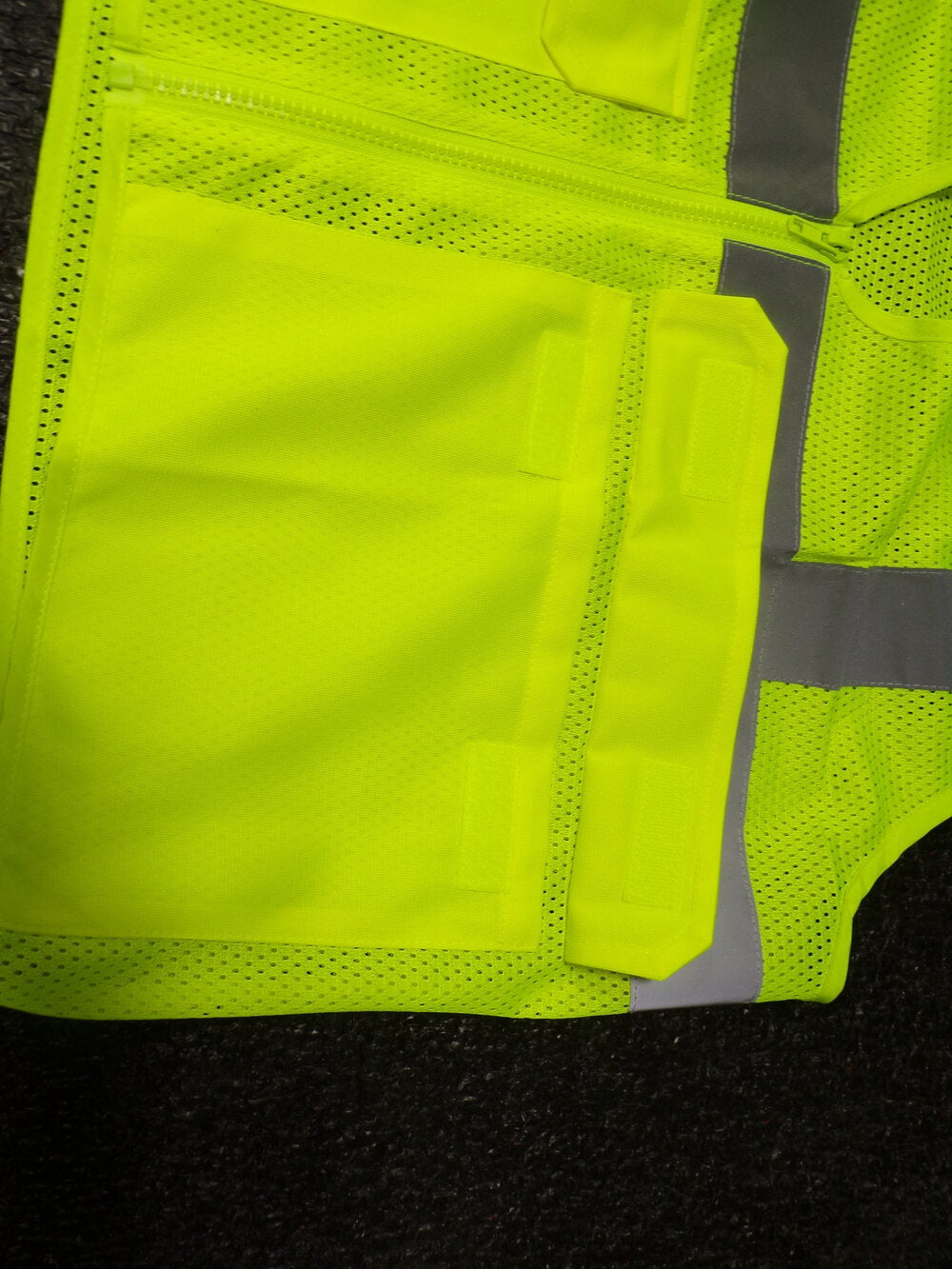GLOWEAR BY ERGODYNE Class 2 Standard Vest, S/M, Lime (SQ1827802-WT03)
