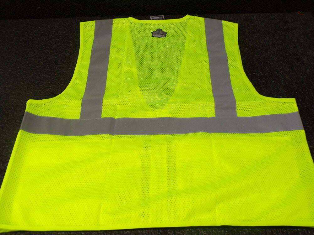 GLOWEAR BY ERGODYNE Class 2 Standard Vest, S/M, Lime (SQ1827802-WT03)