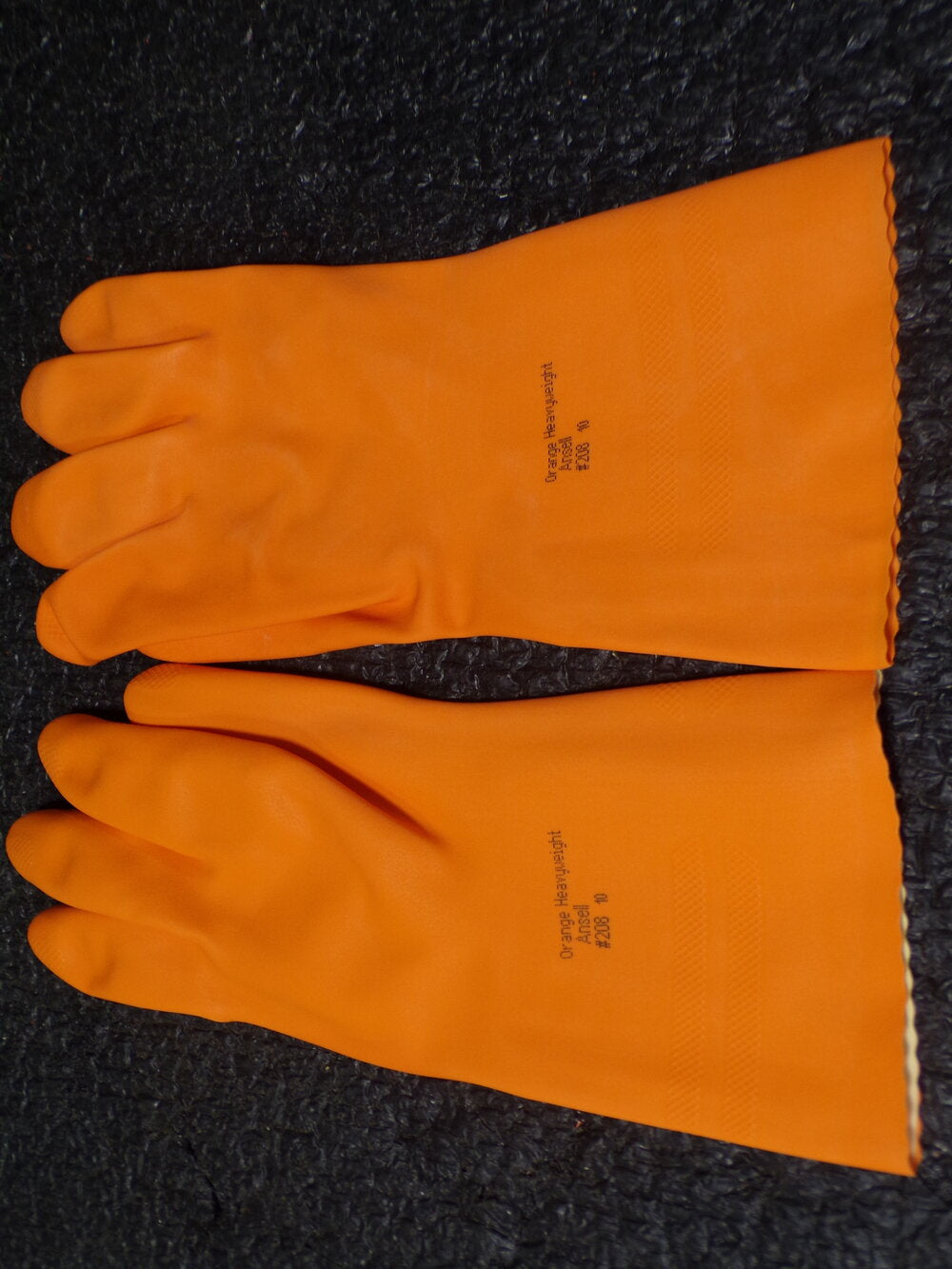 Ansell Size 10, 13" Long, 29 mil Thick, Chemical Resistant Gloves, Lined, 10 PK (SQ8165415-WT05)