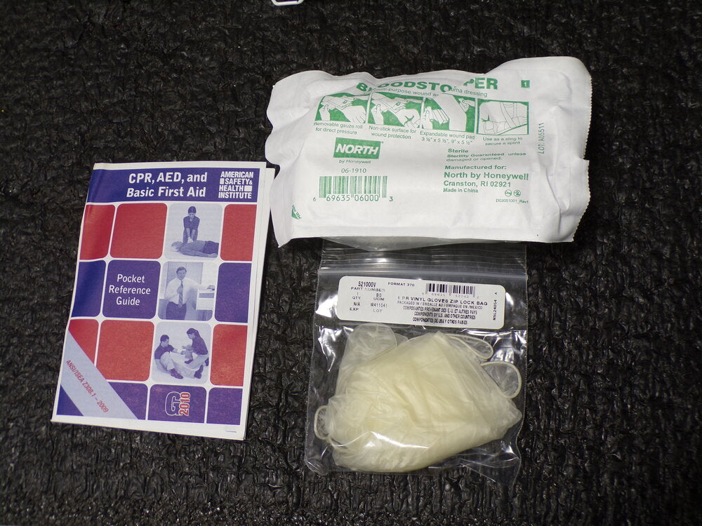 Honeywell 4153 first aid kit, Hanging, Contractor, Metal (SQ5121501-WT02)