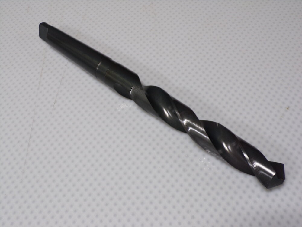 WESTWARD Taper Shank #3 Drill Bit, 31/32", Point Angle 118°, Conventional Point (SQ7882163-WT14)