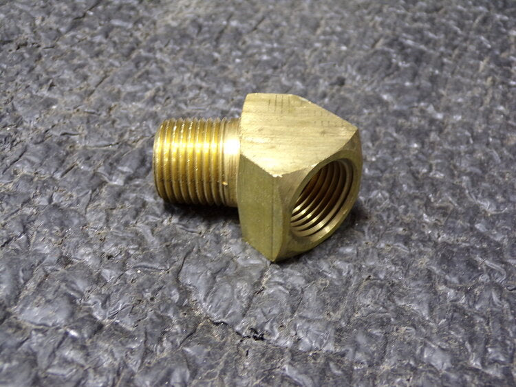 Eaton 1/2 MNPT x 1/2 FNPT, Brass Industrial Pipe 45° Street Elbow, 1,200 psi (SQ6418715-WT32)