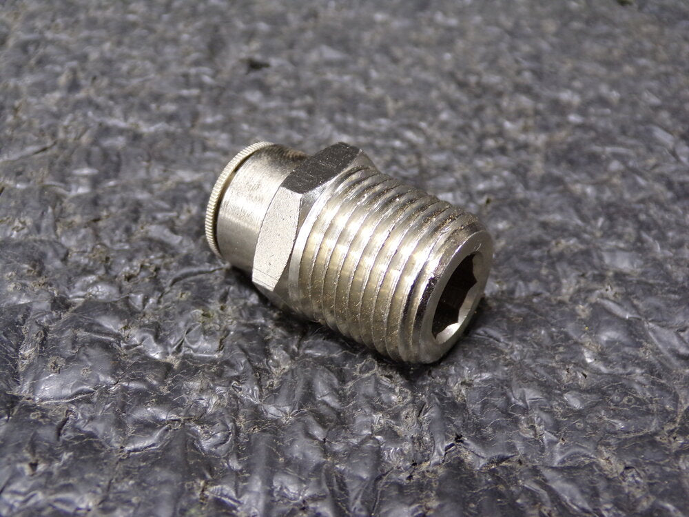 Nickel Plated Brass Male Connector, 1/2" Tube Size x 1/2" NPT (SQ9652399-WT32)