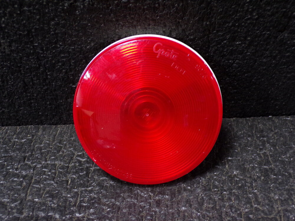 GROTE Round Stop/Turn/Tail Light, Red, 52772 (SQ9609343-WT01)