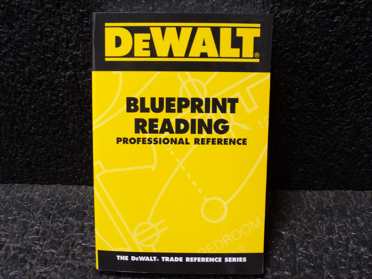 DeWalt BLUEPRINT READING PROFESSIONAL REFERENCE (CR00093-BT23)