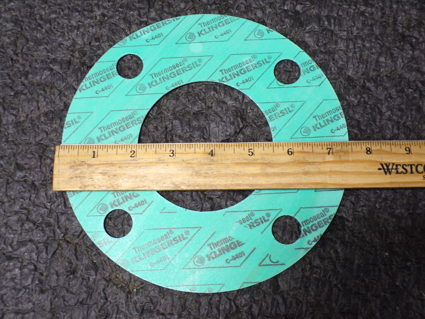 THERMOSEAL Synthetic Fibers with Nitrile Binder Flange Gasket, 3 in Pipe, 7-1/2 in Outside Dia., Green (CR00143-BT22)